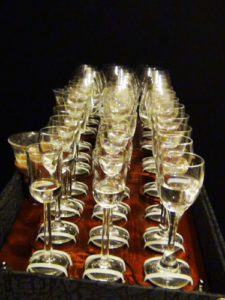 How to make a glass harp – Robert Tiso